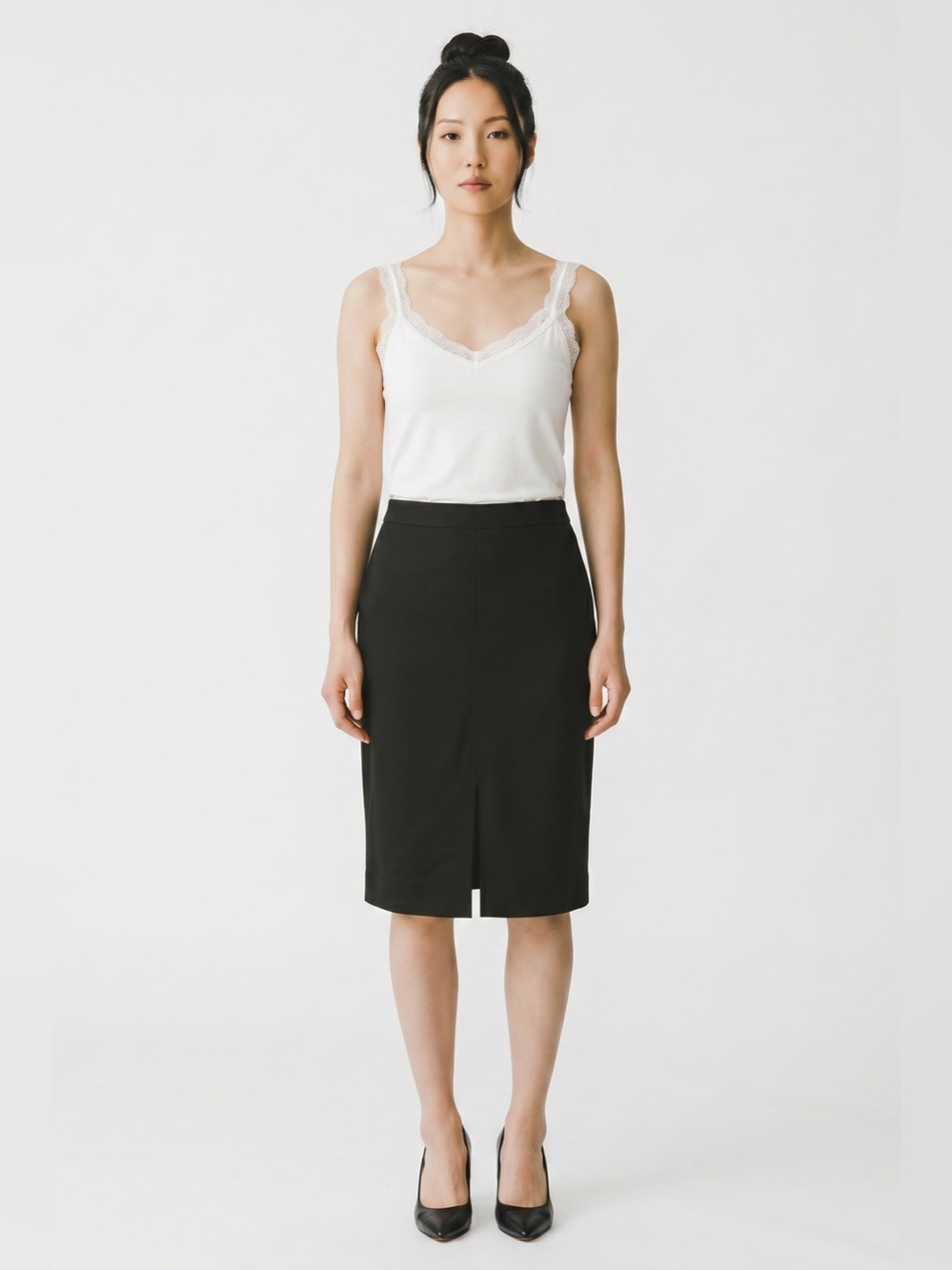 Betty Blue Vintage Classic Black Pencil Skirt - Tailored Work. Size L. Retro